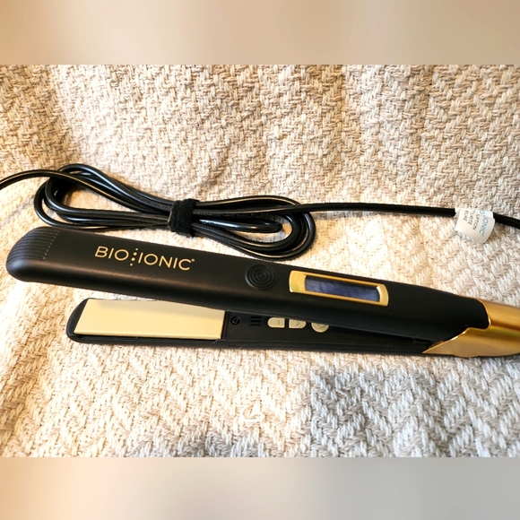 BioIonic Goldpro Flat Iron - Picture 1 of 4